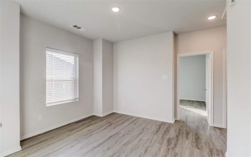 1412 Ester Lane, Ennis, TX 75119, 4 Bedrooms Bedrooms, ,2 BathroomsBathrooms,Residential Lease,For Rent,1412 Ester Lane,20936066