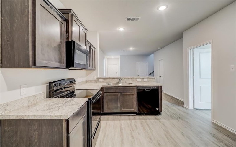 1412 Ester Lane, Ennis, TX 75119, 4 Bedrooms Bedrooms, ,2 BathroomsBathrooms,Residential Lease,For Rent,1412 Ester Lane,20936066