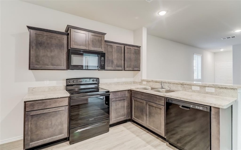 1412 Ester Lane, Ennis, TX 75119, 4 Bedrooms Bedrooms, ,2 BathroomsBathrooms,Residential Lease,For Rent,1412 Ester Lane,20936066