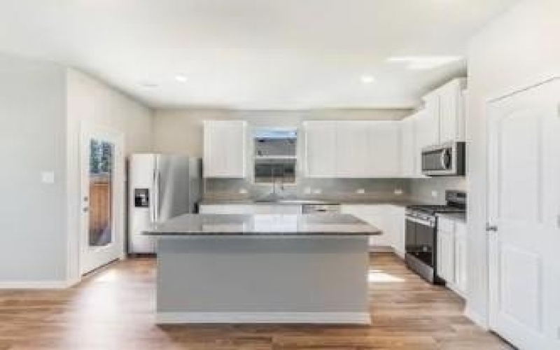 3117 Dixondale Drive, Fort Worth, TX 76108, 4 Bedrooms Bedrooms, ,2 BathroomsBathrooms,Residential,For Sale,3117 Dixondale Drive,20921842