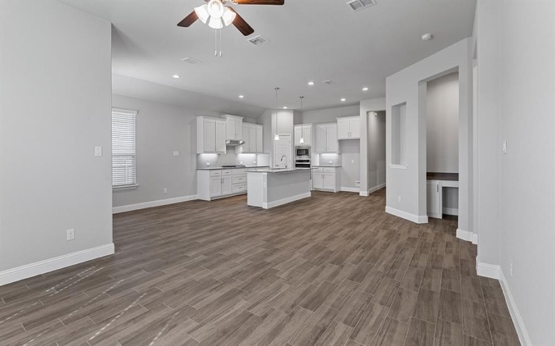 11305 ORCHARD Lane, Justin, TX 76247, 4 Bedrooms Bedrooms, ,2 BathroomsBathrooms,Residential,For Sale,11305 ORCHARD Lane,20935722