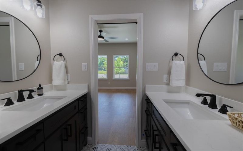 914 S Brazos Street, Weatherford, TX 76086, 3 Bedrooms Bedrooms, ,2 BathroomsBathrooms,Residential,For Sale,914 S Brazos Street,20936398