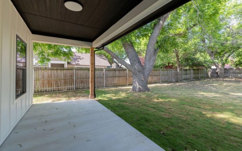 914 S Brazos Street, Weatherford, TX 76086, 3 Bedrooms Bedrooms, ,2 BathroomsBathrooms,Residential,For Sale,914 S Brazos Street,20936398