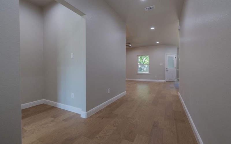914 S Brazos Street, Weatherford, TX 76086, 3 Bedrooms Bedrooms, ,2 BathroomsBathrooms,Residential,For Sale,914 S Brazos Street,20936398