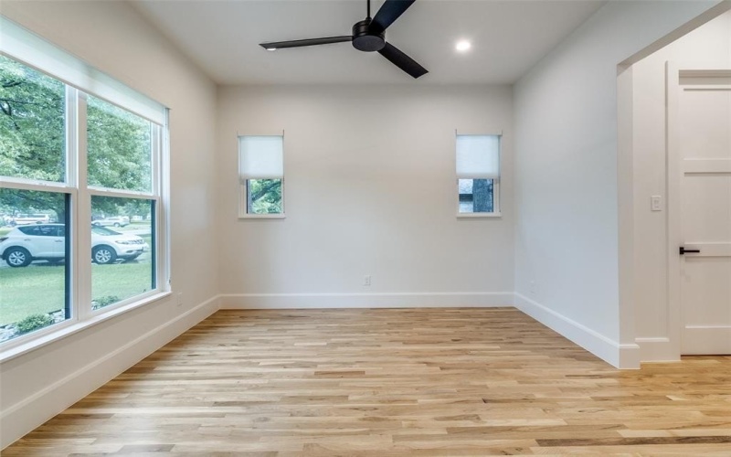 1511 Tranquilla Drive, Dallas, TX 75218, 4 Bedrooms Bedrooms, ,5 BathroomsBathrooms,Residential,For Sale,1511 Tranquilla Drive,20928125