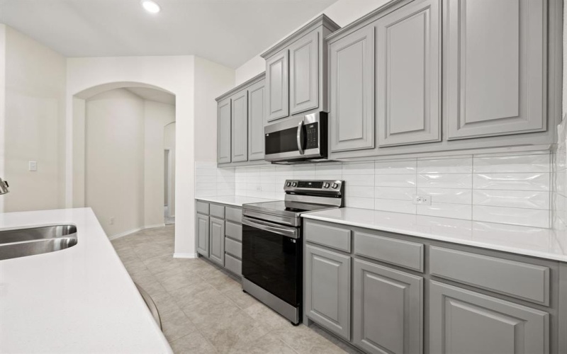 1152 Avery, Granbury, TX 76049, 4 Bedrooms Bedrooms, ,2 BathroomsBathrooms,Residential,For Sale,1152 Avery,20935070