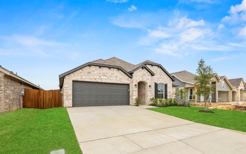 1152 Avery, Granbury, TX 76049, 4 Bedrooms Bedrooms, ,2 BathroomsBathrooms,Residential,For Sale,1152 Avery,20935070
