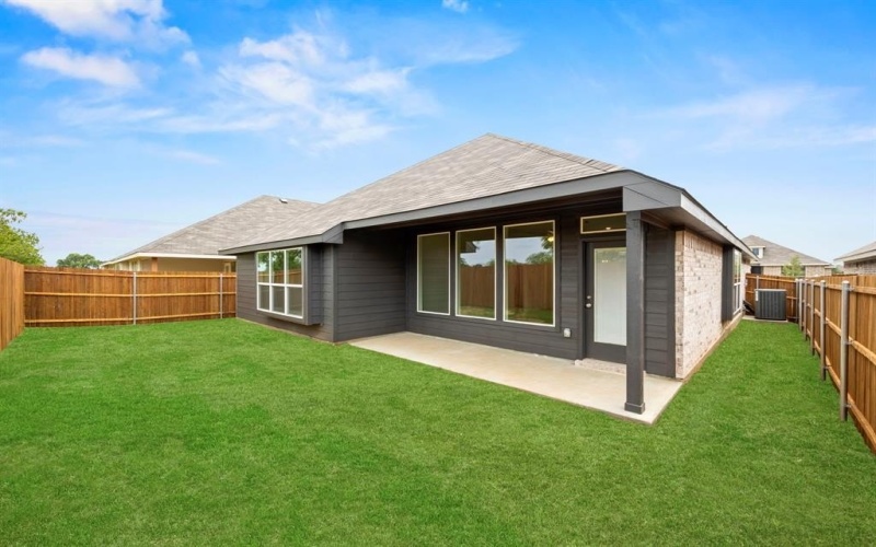 1152 Avery, Granbury, TX 76049, 4 Bedrooms Bedrooms, ,2 BathroomsBathrooms,Residential,For Sale,1152 Avery,20935070