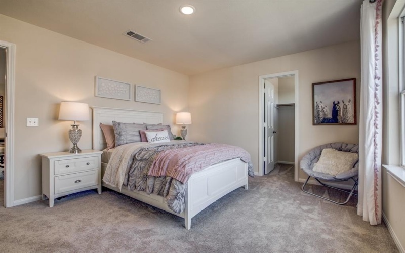 1043 Clear Dusk Lane, Forney, TX 75126, 4 Bedrooms Bedrooms, ,3 BathroomsBathrooms,Residential,For Sale,1043 Clear Dusk Lane,20937186