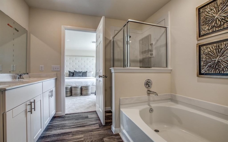 1043 Clear Dusk Lane, Forney, TX 75126, 4 Bedrooms Bedrooms, ,3 BathroomsBathrooms,Residential,For Sale,1043 Clear Dusk Lane,20937186