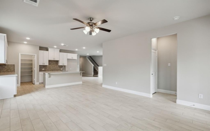 511 Lana Drive, Seagoville, TX 75159, 4 Bedrooms Bedrooms, ,2 BathroomsBathrooms,Residential,For Sale,511 Lana Drive,20928327