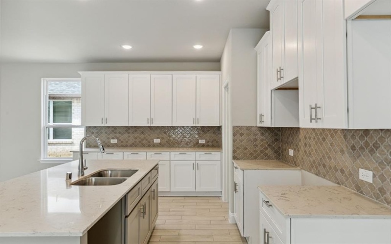 511 Lana Drive, Seagoville, TX 75159, 4 Bedrooms Bedrooms, ,2 BathroomsBathrooms,Residential,For Sale,511 Lana Drive,20928327