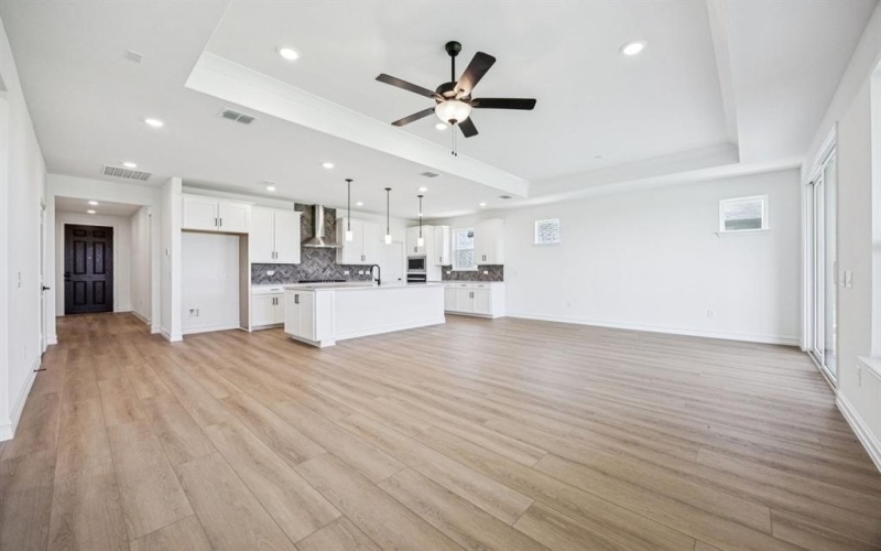 1233 Nicklaus Avenue, Celina, TX 75009, 3 Bedrooms Bedrooms, ,2 BathroomsBathrooms,Residential,For Sale,1233 Nicklaus Avenue,20937208