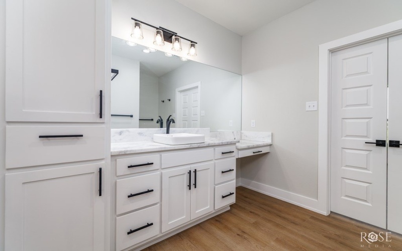 2734 Oak Hills Trail, San Angelo, TX 76904, 4 Bedrooms Bedrooms, ,5 BathroomsBathrooms,Residential,For Sale,2734 Oak Hills Trail,127142