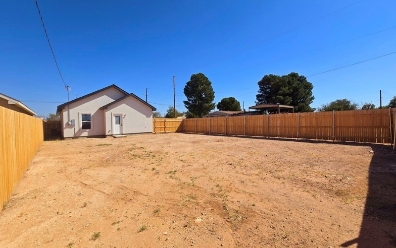 400 Dumas Ave., Wickett, TX 79788, 3 Bedrooms Bedrooms, ,2 BathroomsBathrooms,Residential,For Sale,400 Dumas Ave.,156079