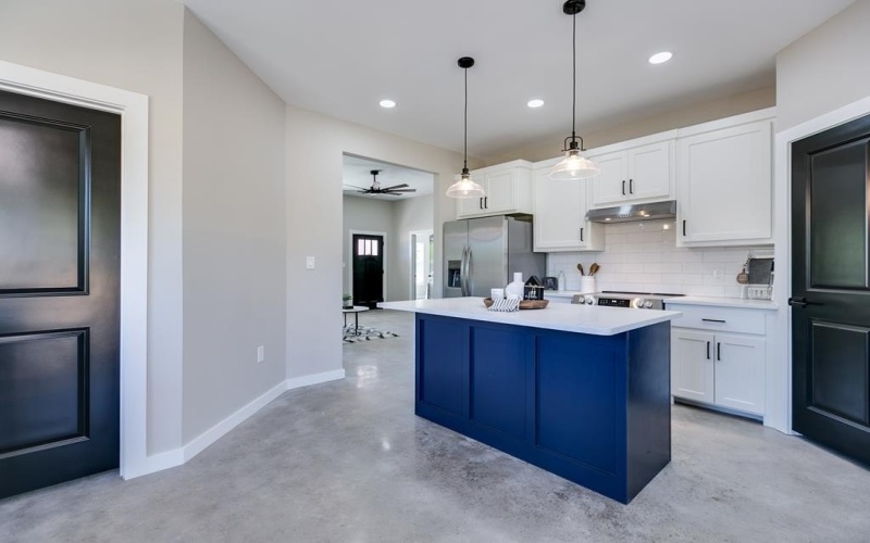 2122 Deaton St, San Angelo, TX 76903, 3 Bedrooms Bedrooms, ,2 BathroomsBathrooms,Residential,For Sale,2122 Deaton St,127330