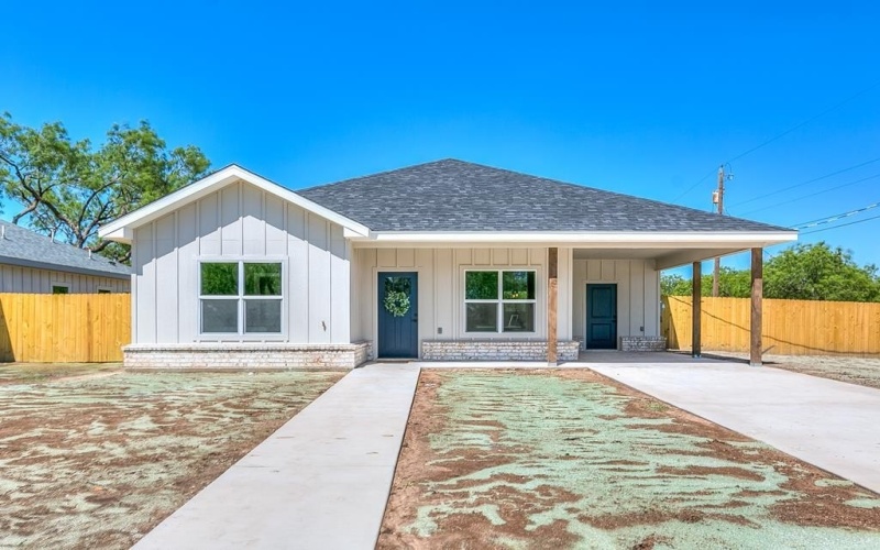 2122 Deaton St, San Angelo, TX 76903, 3 Bedrooms Bedrooms, ,2 BathroomsBathrooms,Residential,For Sale,2122 Deaton St,127330
