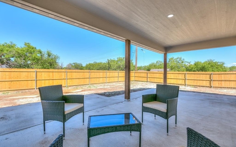 2122 Deaton St, San Angelo, TX 76903, 3 Bedrooms Bedrooms, ,2 BathroomsBathrooms,Residential,For Sale,2122 Deaton St,127330
