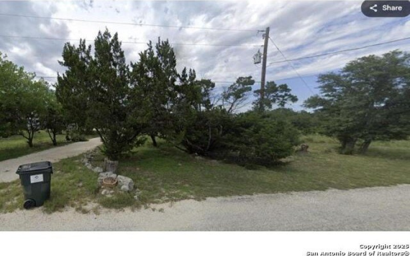 355 GRANITE, Spring Branch, TX 78070, 3 Bedrooms Bedrooms, ,2 BathroomsBathrooms,Residential,For Sale,355 GRANITE,1853940
