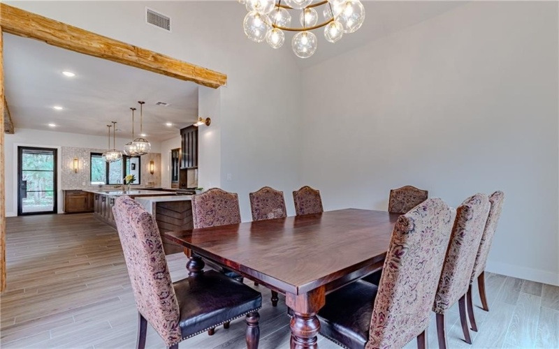 1136 Queen Elizabeth Drive, McGregor, TX 76657, 4 Bedrooms Bedrooms, ,3 BathroomsBathrooms,Residential,For Sale,1136 Queen Elizabeth Drive,227798
