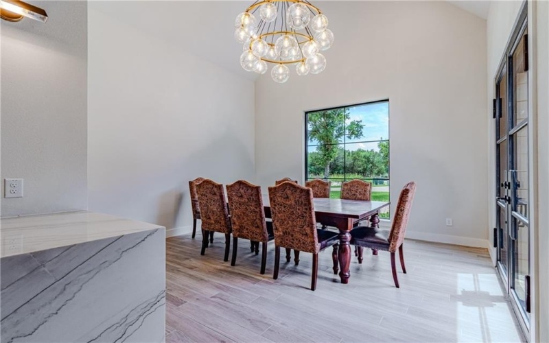 1136 Queen Elizabeth Drive, McGregor, TX 76657, 4 Bedrooms Bedrooms, ,3 BathroomsBathrooms,Residential,For Sale,1136 Queen Elizabeth Drive,227798