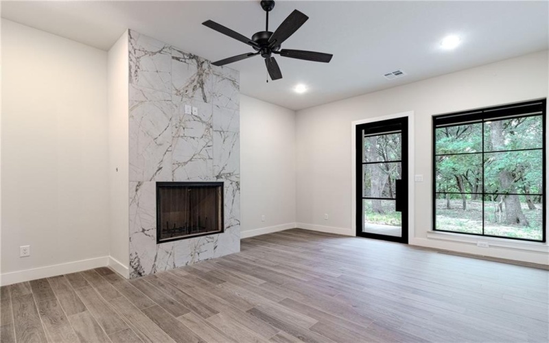 1136 Queen Elizabeth Drive, McGregor, TX 76657, 4 Bedrooms Bedrooms, ,3 BathroomsBathrooms,Residential,For Sale,1136 Queen Elizabeth Drive,227798