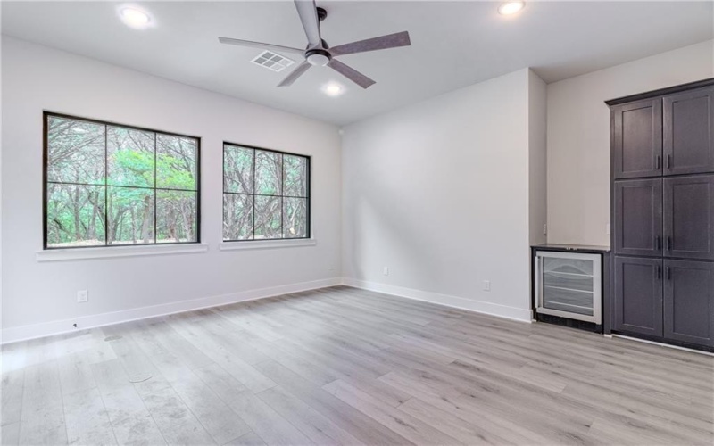 1136 Queen Elizabeth Drive, McGregor, TX 76657, 4 Bedrooms Bedrooms, ,3 BathroomsBathrooms,Residential,For Sale,1136 Queen Elizabeth Drive,227798