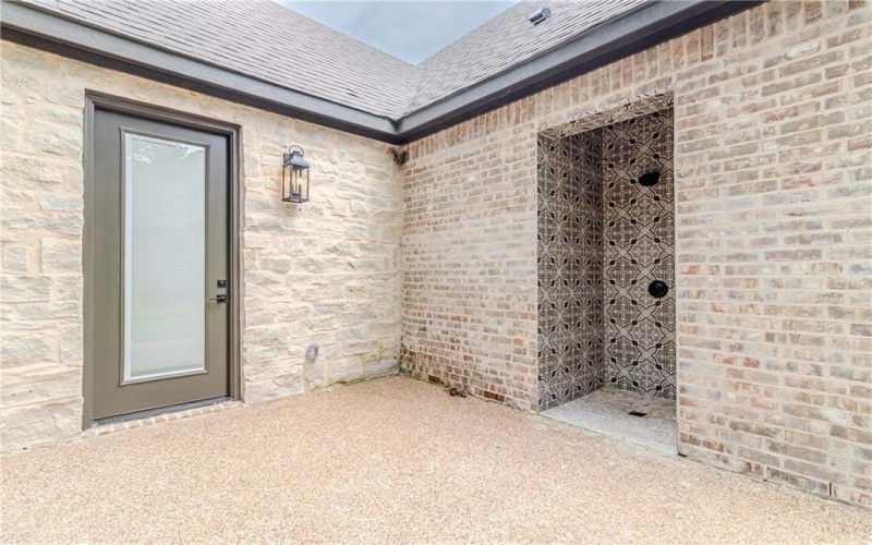 1136 Queen Elizabeth Drive, McGregor, TX 76657, 4 Bedrooms Bedrooms, ,3 BathroomsBathrooms,Residential,For Sale,1136 Queen Elizabeth Drive,227798