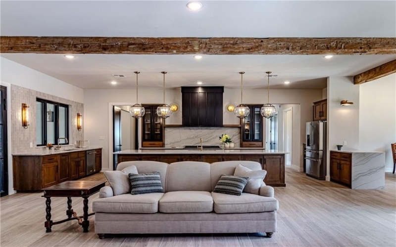 1136 Queen Elizabeth Drive, McGregor, TX 76657, 4 Bedrooms Bedrooms, ,3 BathroomsBathrooms,Residential,For Sale,1136 Queen Elizabeth Drive,227798