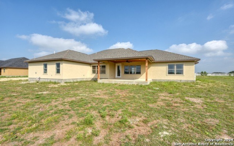 982 Horsehoe falls, Bandera, TX 78003, 4 Bedrooms Bedrooms, ,2 BathroomsBathrooms,Residential,For Sale,982 Horsehoe falls,1774292