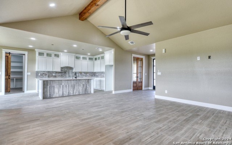 982 Horsehoe falls, Bandera, TX 78003, 4 Bedrooms Bedrooms, ,2 BathroomsBathrooms,Residential,For Sale,982 Horsehoe falls,1774292