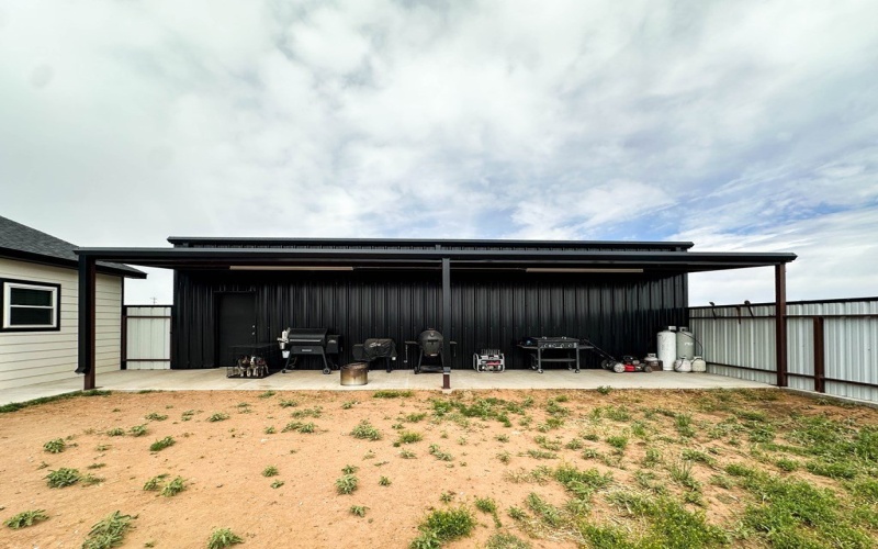389 Private Rd 400-L, Seminole, TX 79360, 3 Bedrooms Bedrooms, ,2 BathroomsBathrooms,Residential,For Sale,389 Private Rd 400-L,160245