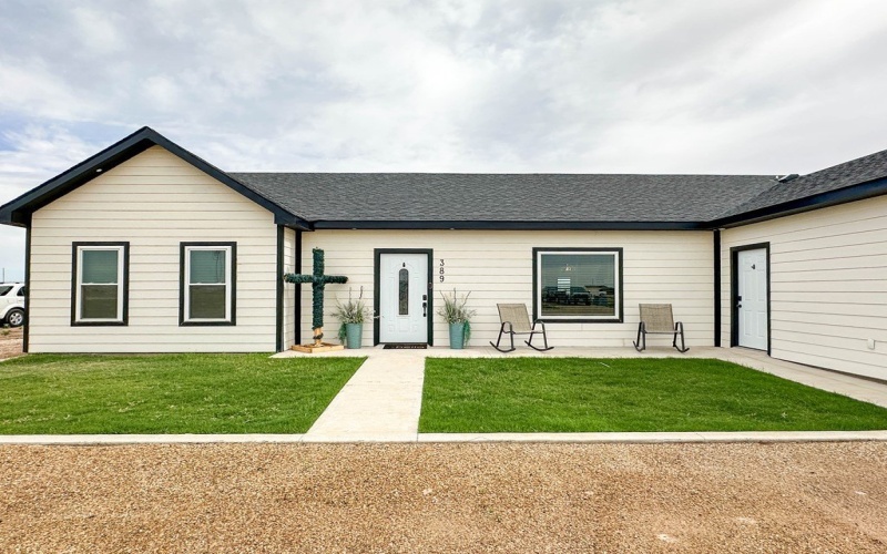 389 Private Rd 400-L, Seminole, TX 79360, 3 Bedrooms Bedrooms, ,2 BathroomsBathrooms,Residential,For Sale,389 Private Rd 400-L,160245