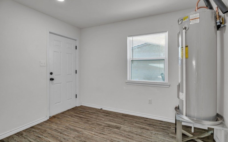 1516 Wood St, Big Spring, TX 79720, 3 Bedrooms Bedrooms, ,2 BathroomsBathrooms,Residential,For Sale,1516 Wood St,50080609