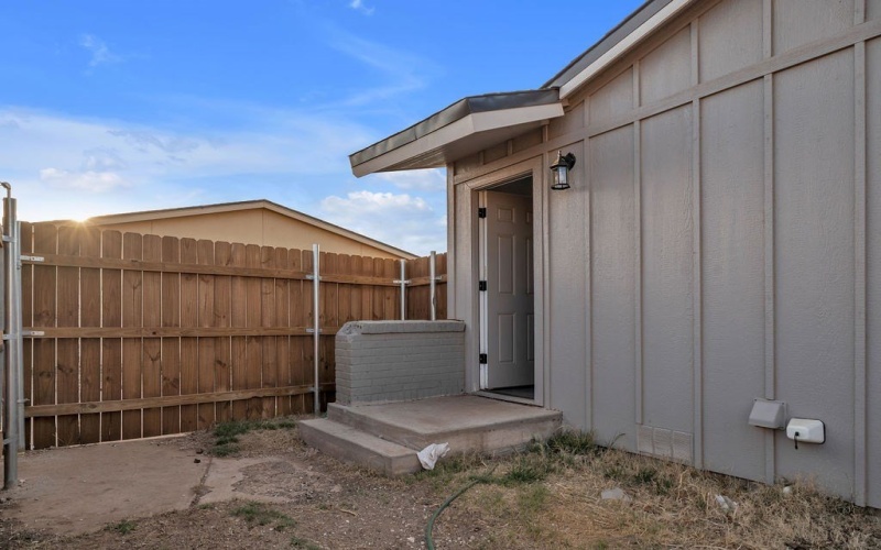 1516 Wood St, Big Spring, TX 79720, 3 Bedrooms Bedrooms, ,2 BathroomsBathrooms,Residential,For Sale,1516 Wood St,50080609