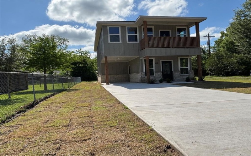 825 N Spring Street, Grand Saline, TX 75140, 4 Bedrooms Bedrooms, ,3 BathroomsBathrooms,Residential,For Sale,825 N Spring Street,20937418