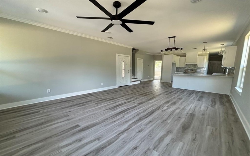 825 N Spring Street, Grand Saline, TX 75140, 4 Bedrooms Bedrooms, ,3 BathroomsBathrooms,Residential,For Sale,825 N Spring Street,20937418