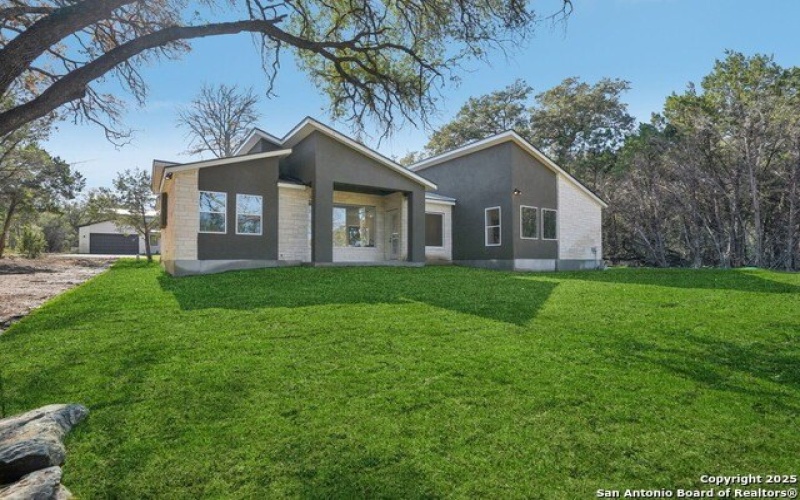 3006 Dew Drop, Horseshoe Bay, TX 78657, 3 Bedrooms Bedrooms, ,2 BathroomsBathrooms,Residential Lease,For Rent,3006 Dew Drop,1864513
