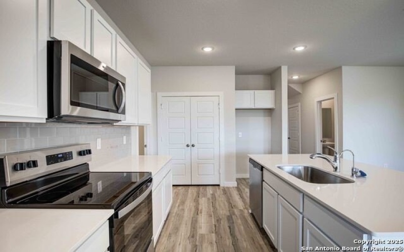 9014 WILDWOOD PASS, San Antonio, TX 78254, 4 Bedrooms Bedrooms, ,2 BathroomsBathrooms,Residential,For Sale,9014 WILDWOOD PASS,1857479