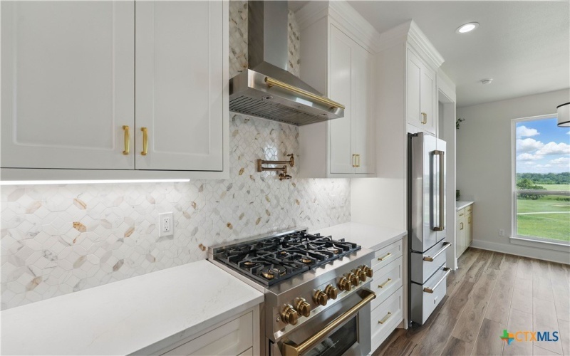123 Pinnacle Drive, New Braunfels, TX 78130, 4 Bedrooms Bedrooms, ,5 BathroomsBathrooms,Residential,For Sale,123 Pinnacle Drive,579333