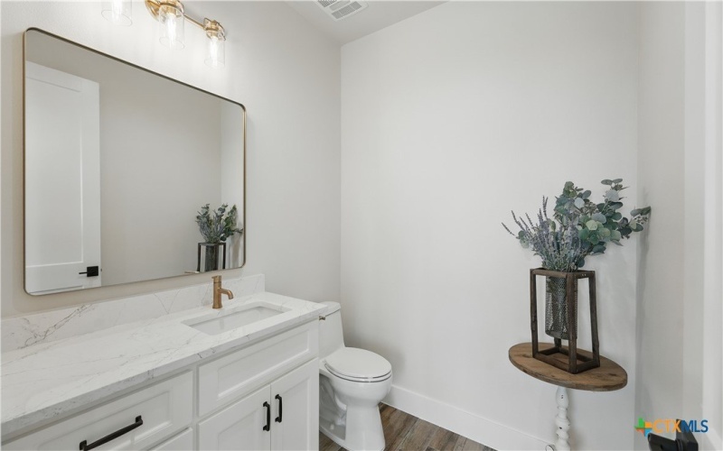 123 Pinnacle Drive, New Braunfels, TX 78130, 4 Bedrooms Bedrooms, ,5 BathroomsBathrooms,Residential,For Sale,123 Pinnacle Drive,579333