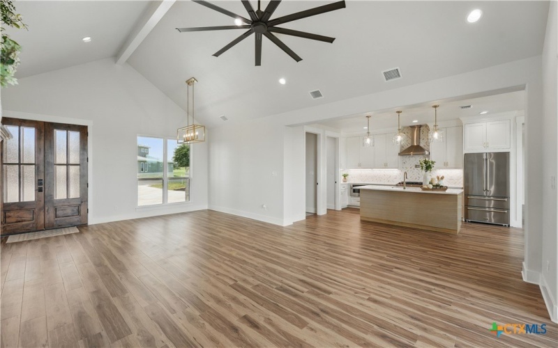 123 Pinnacle Drive, New Braunfels, TX 78130, 4 Bedrooms Bedrooms, ,5 BathroomsBathrooms,Residential,For Sale,123 Pinnacle Drive,579333