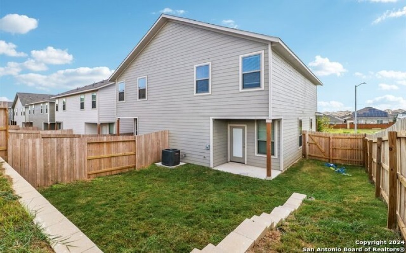 10203 Tulipwood Run, San Antonio, TX 78252, ,5 BathroomsBathrooms,Residential Multi Family,For Sale,10203 Tulipwood Run,1867590