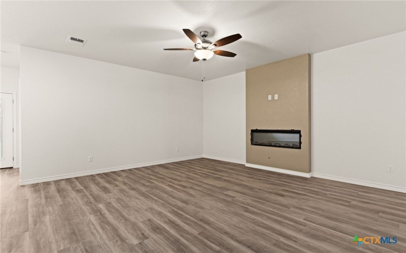 5112 Rose Petal Court, Killeen, TX 76542, 3 Bedrooms Bedrooms, ,2 BathroomsBathrooms,Residential,For Sale,5112 Rose Petal Court,579653