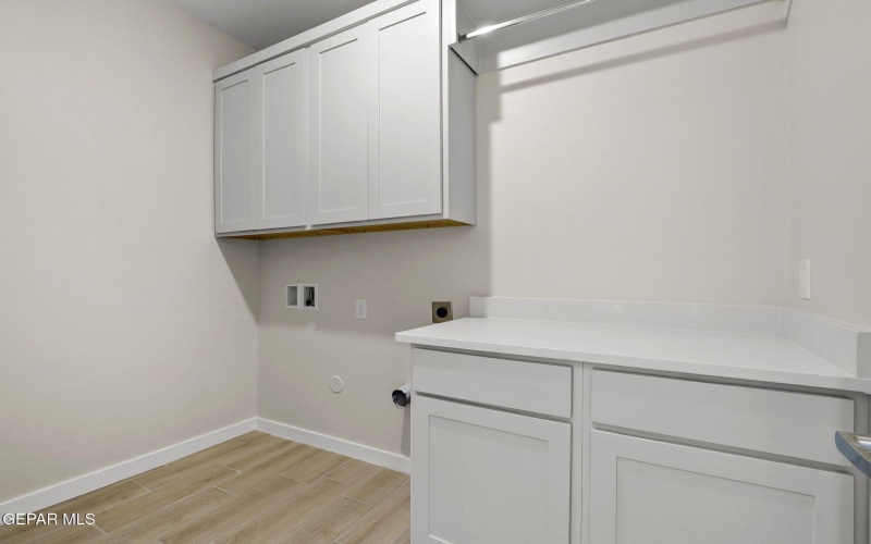 8409 WALLY PLACE, Vinton, TX 79821, 3 Bedrooms Bedrooms, ,2 BathroomsBathrooms,Residential,For Sale,8409 WALLY PLACE,921849