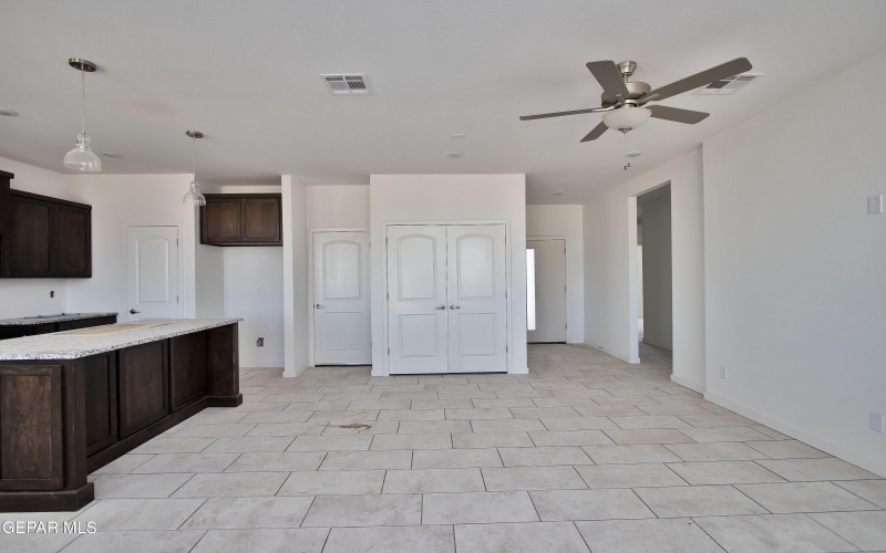 15341 Idea Lane, El Paso, TX 79938, 4 Habitaciones Habitaciones , ,2 BañosBaños,Residential,En Venta,15341 Idea Lane,922744