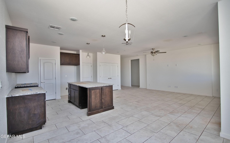 15341 Idea Lane, El Paso, TX 79938, 4 Habitaciones Habitaciones , ,2 BañosBaños,Residential,En Venta,15341 Idea Lane,922744