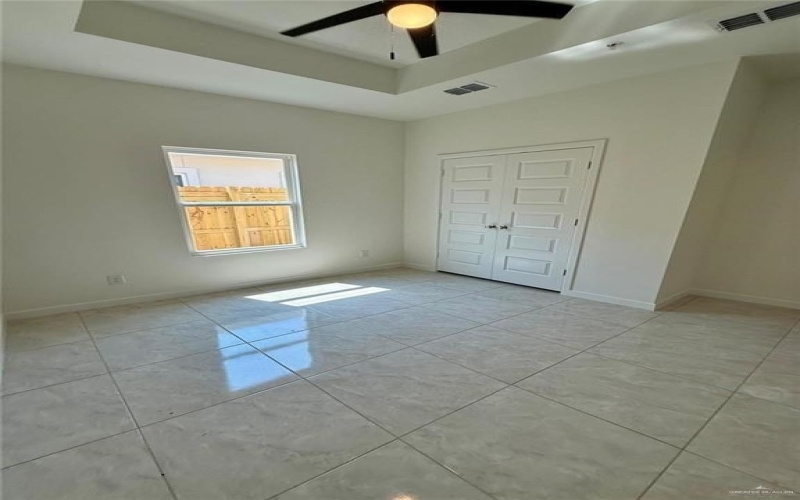 5325 Vision Street, Rio Grande City, TX 78582, ,Residential Multi Family,En Venta,5325 Vision Street,471515