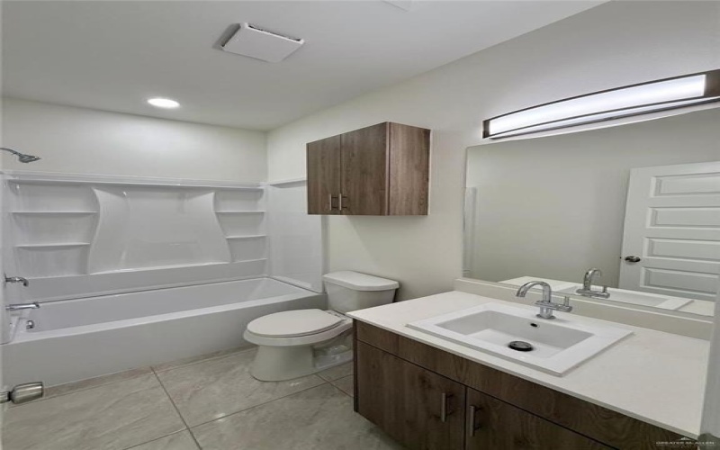 5325 Vision Street, Rio Grande City, TX 78582, ,Residential Multi Family,En Venta,5325 Vision Street,471515