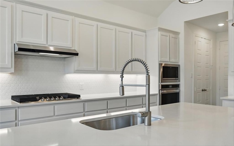 2131 Charming Forge Road, Forney, TX 75126, 4 Bedrooms Bedrooms, ,3 BathroomsBathrooms,Residential,For Sale,2131 Charming Forge Road,20786766